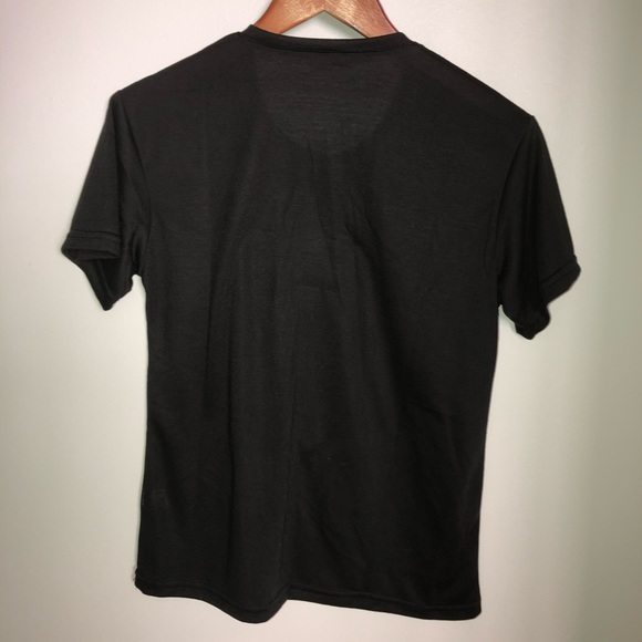 ‼️LAST ONE‼️Black short sleeve Bee printed T-shirt - Picture 3 of 4